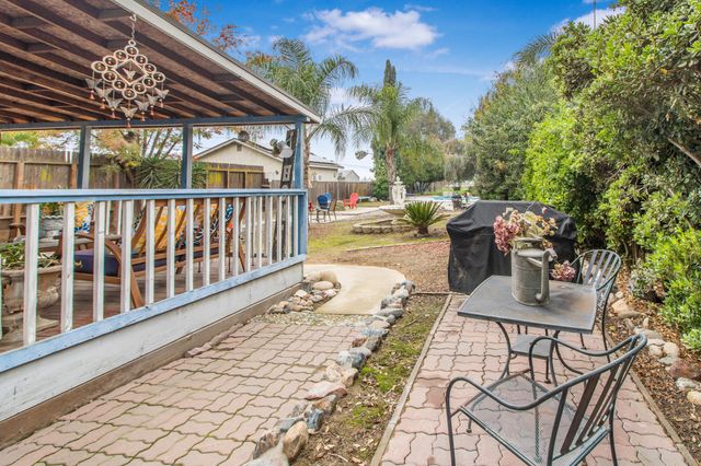 2505 S Ben Maddox Way, Visalia, CA 93292