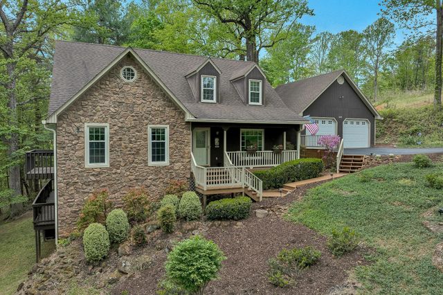 6658 Leffler LN, Roanoke, VA 24018