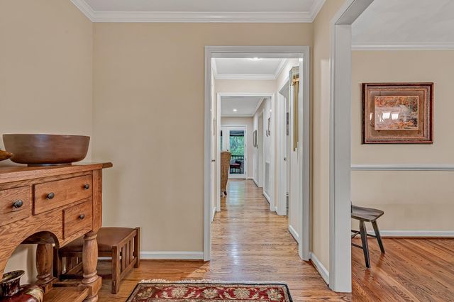 6658 Leffler LN, Roanoke, VA 24018