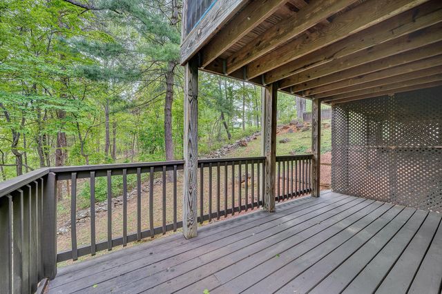 6658 Leffler LN, Roanoke, VA 24018