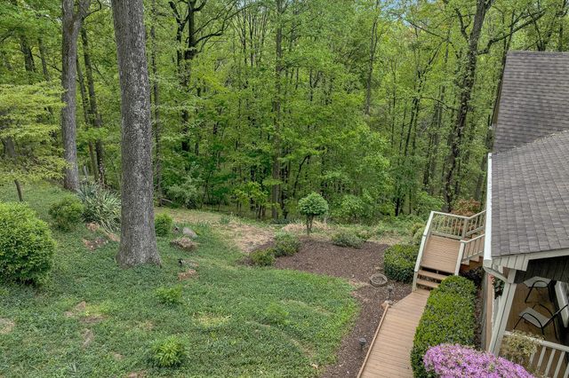 6658 Leffler LN, Roanoke, VA 24018