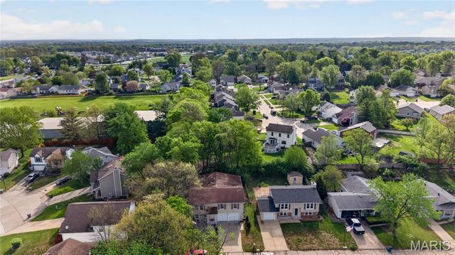 42 Oak Knoll Drive, Unincorporated, MO 63376