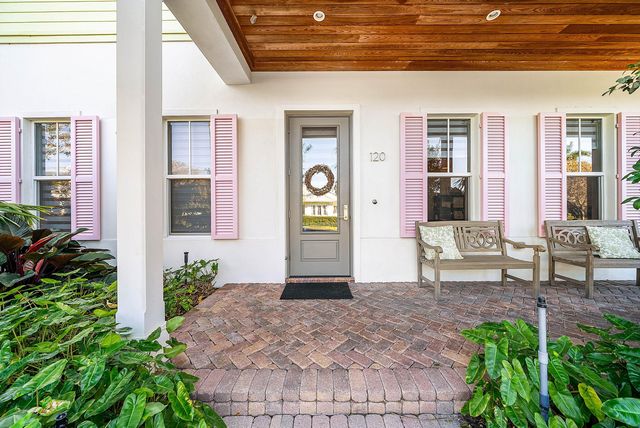 120 Grove Way, Delray Beach, FL 33444