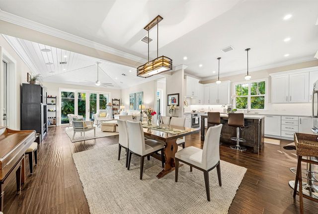 120 Grove Way, Delray Beach, FL 33444