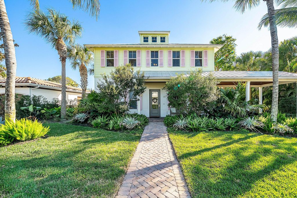 120 Grove Way, Delray Beach, FL 33444
