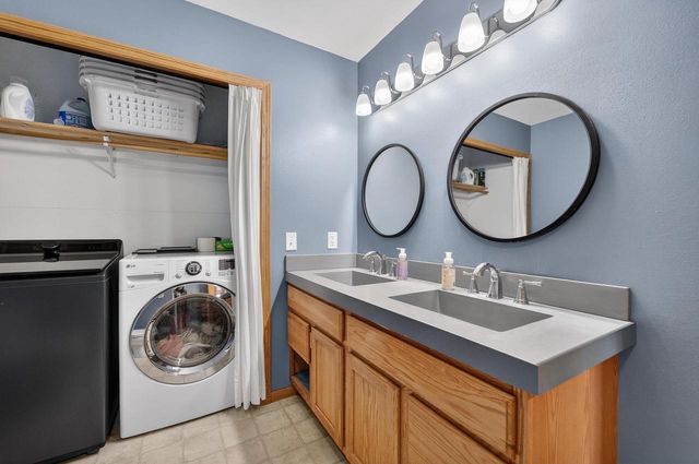 6683 Cheddar Crest Drive, Sun Prairie, WI 53590