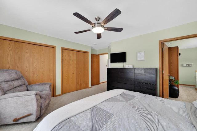 6683 Cheddar Crest Drive, Sun Prairie, WI 53590