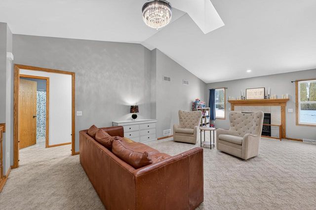 6683 Cheddar Crest Drive, Sun Prairie, WI 53590