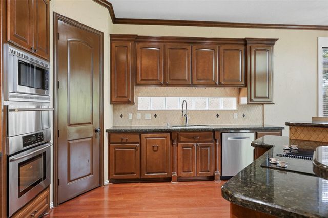 79 Melrose Drive, Montgomery, TX 77356