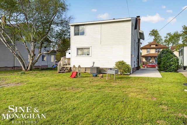 116 Clinton Street, Mt Clemens, MI 48043