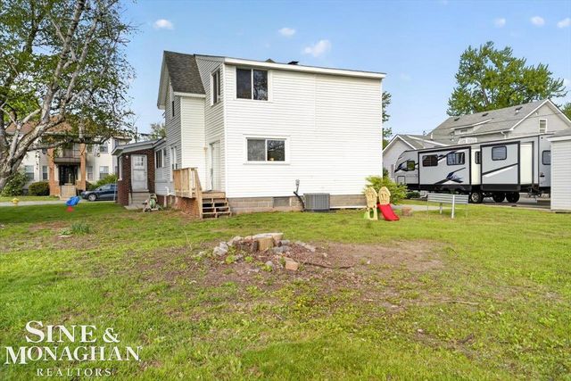 116 Clinton Street, Mt Clemens, MI 48043
