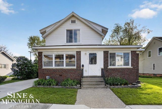 116 Clinton Street, Mt Clemens, MI 48043