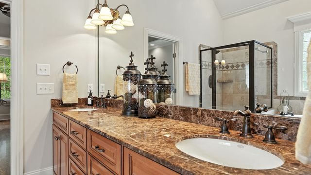 520 DERBY DOWNS, Lebanon, TN 37087