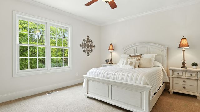 520 DERBY DOWNS, Lebanon, TN 37087