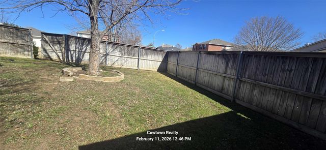 5532 Costa Mesa Drive, Fort Worth, TX 76244