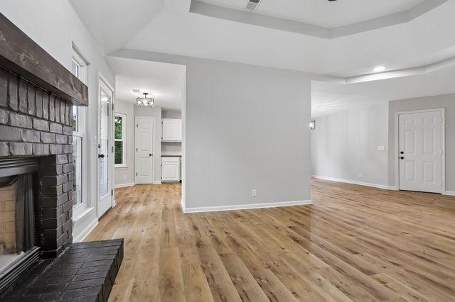 4825 Morgan Dr, Old Hickory, TN 37138