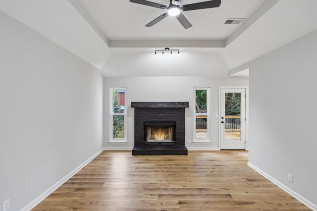 4825 Morgan Dr, Old Hickory, TN 37138