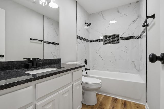 4825 Morgan Dr, Old Hickory, TN 37138