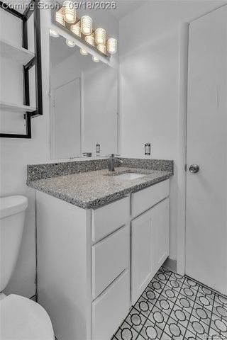 535 E Rose Avenue, Garden City, MI 48135