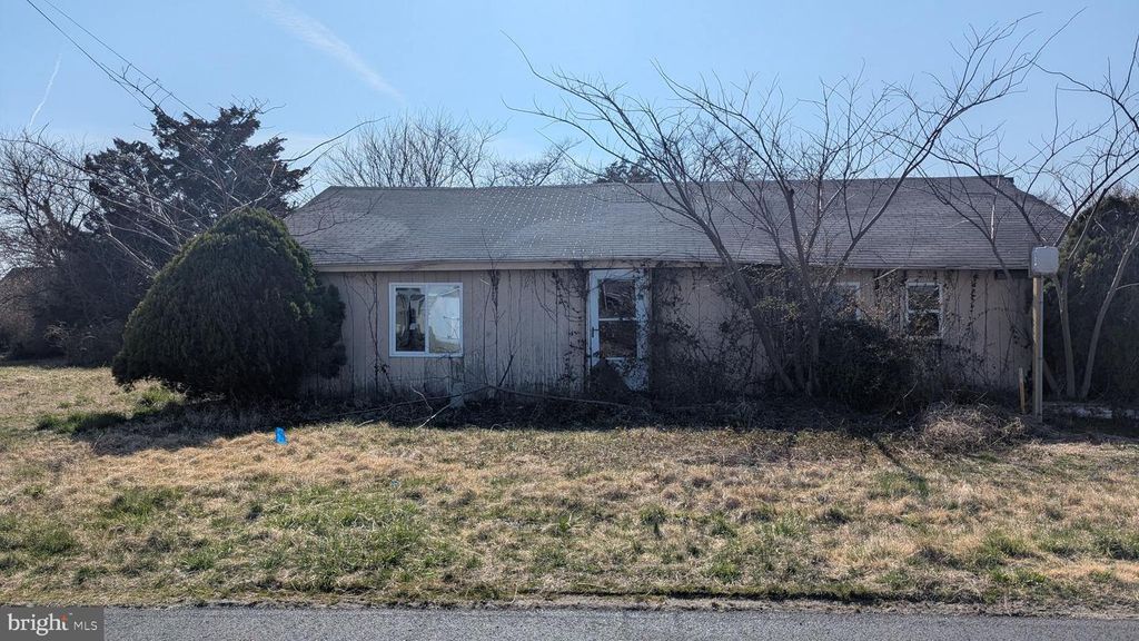 53 CREEK AVE, Fortescue, NJ 08321