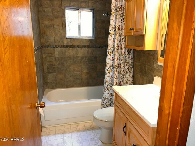 3209 N MILLER Drive, Pine, AZ 85544