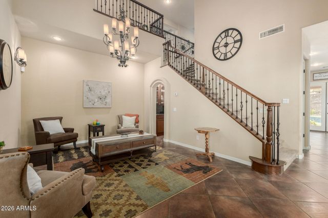 18121 W LAS CRUCES Drive, Goodyear, AZ 85338