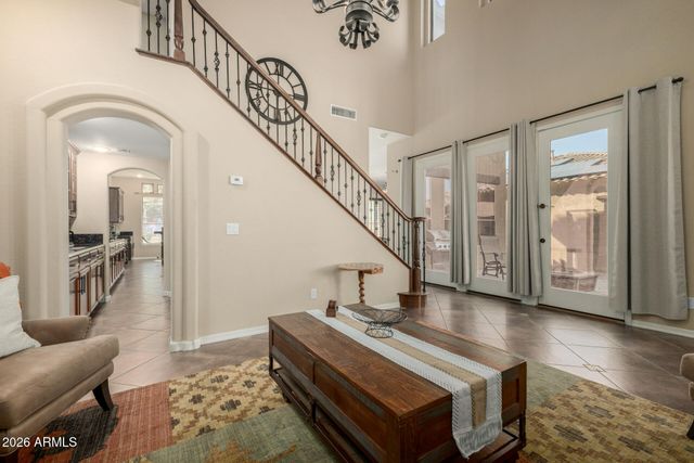 18121 W LAS CRUCES Drive, Goodyear, AZ 85338