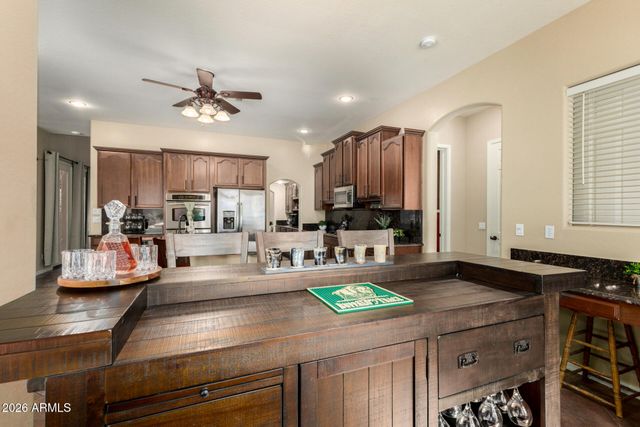 18121 W LAS CRUCES Drive, Goodyear, AZ 85338