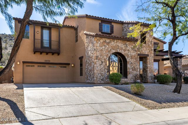 18121 W LAS CRUCES Drive, Goodyear, AZ 85338