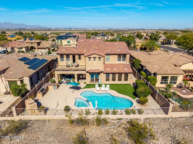18121 W LAS CRUCES Drive, Goodyear, AZ 85338