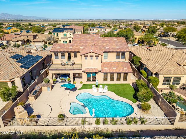 18121 W LAS CRUCES Drive, Goodyear, AZ 85338