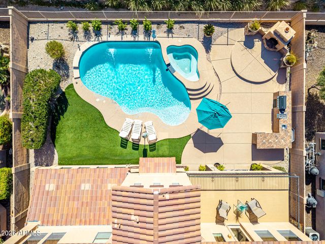 18121 W LAS CRUCES Drive, Goodyear, AZ 85338