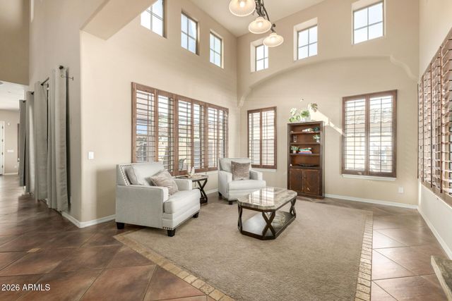 18121 W LAS CRUCES Drive, Goodyear, AZ 85338