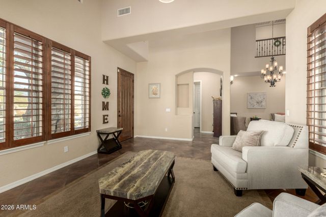 18121 W LAS CRUCES Drive, Goodyear, AZ 85338