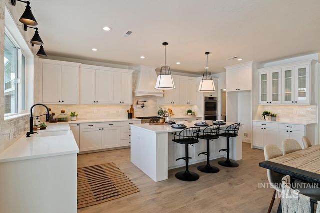 9833 S Peregrine Falcon Ave., Nampa, ID 83686
