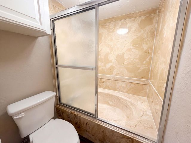 63 April Wind Drive S, Conroe, TX 77356
