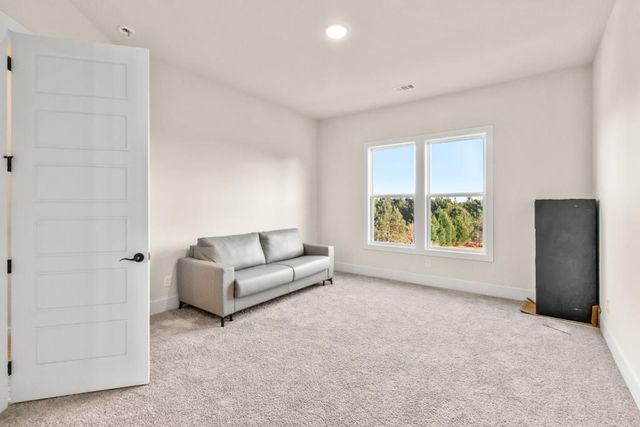 4725 Cardinal Ridge Way, Flowery Branch, GA 30542