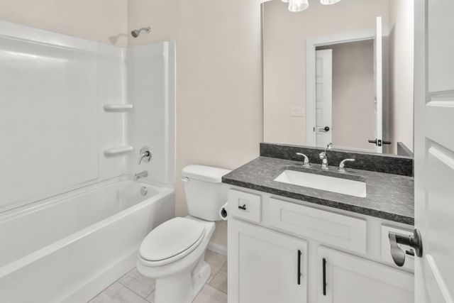 4725 Cardinal Ridge Way, Flowery Branch, GA 30542