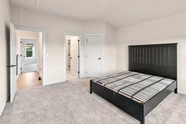 4725 Cardinal Ridge Way, Flowery Branch, GA 30542