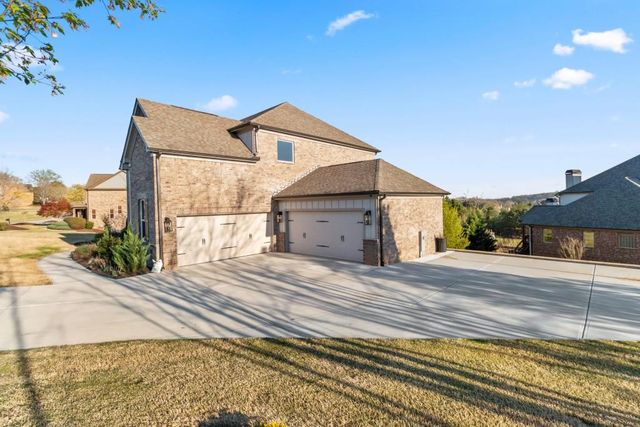 4725 Cardinal Ridge Way, Flowery Branch, GA 30542