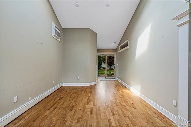 104 Choir Lane, Westbury, NY 11590