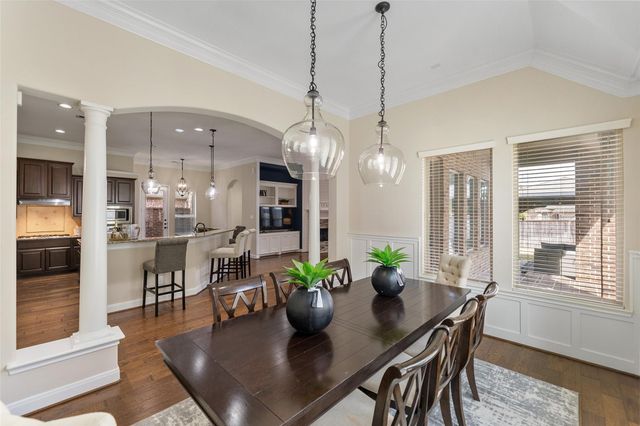 34 Danby Place, The Woodlands, TX 77375