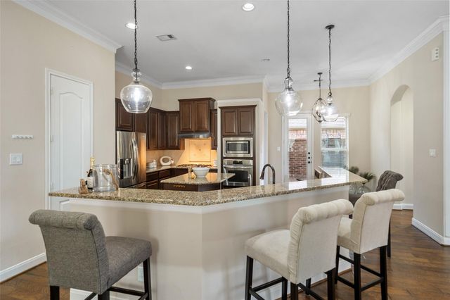 34 Danby Place, The Woodlands, TX 77375