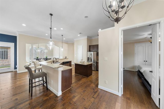 34 Danby Place, The Woodlands, TX 77375