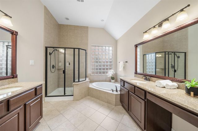 34 Danby Place, The Woodlands, TX 77375