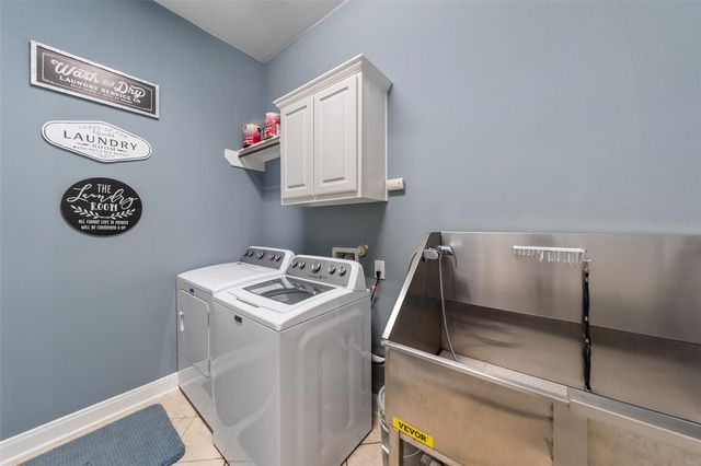 34 Danby Place, The Woodlands, TX 77375