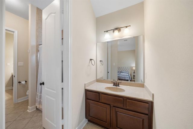 34 Danby Place, The Woodlands, TX 77375