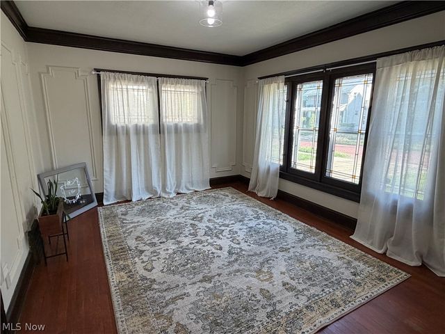 955 Amelia Avenue, Akron, OH 44302