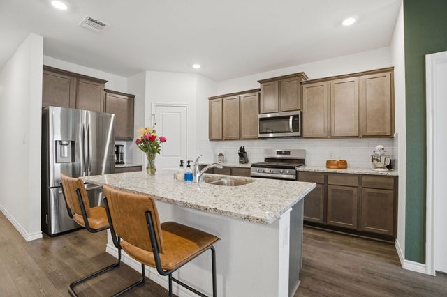 1007 Saddle Club Way, Princeton, TX 75407