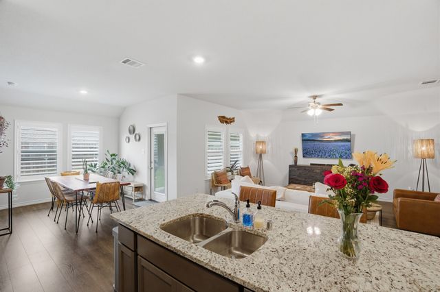 1007 Saddle Club Way, Princeton, TX 75407